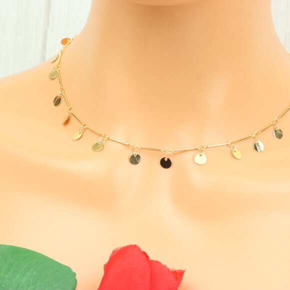 "Minimalist & Elegant Necklace Chain – Perfect for Women & Girls | UNVRC1126 - Picture 9 of 10